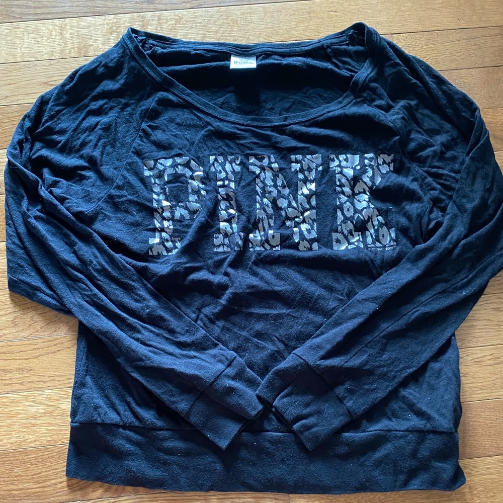 Victoria’s Secret PINK long sleeve tee